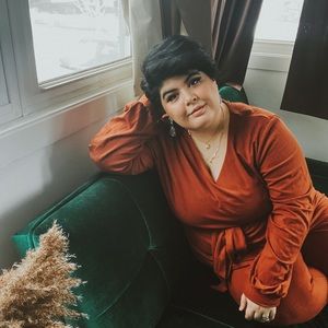 Meet your Posher, Sydney